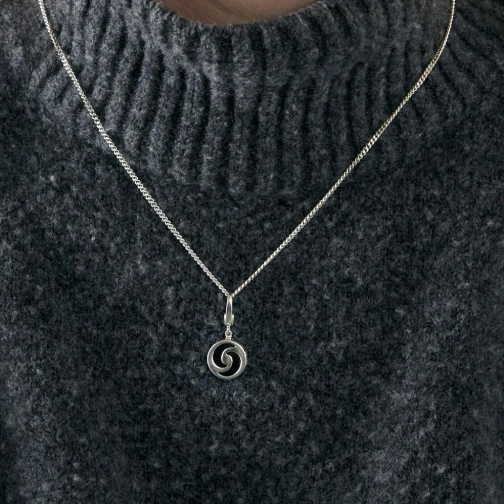 BULGARI - Pendentif Yin & Yang en or gris et onyx