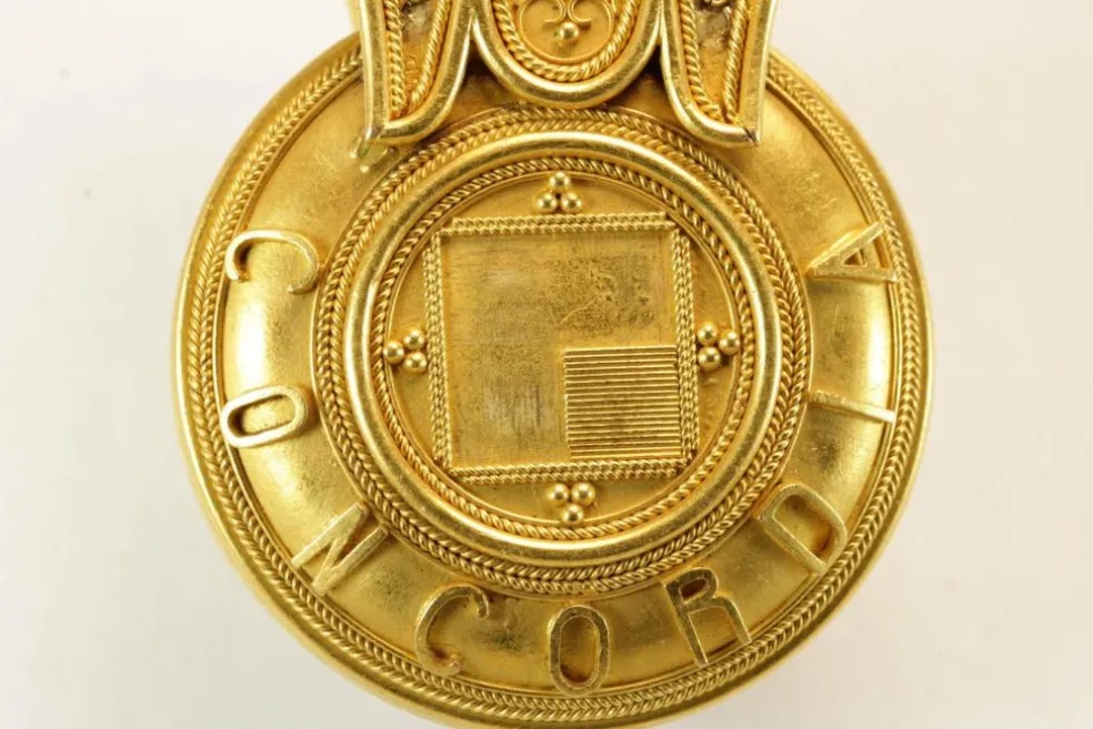 Bulle en or antique Castellani
