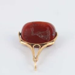 Cachet à Devise Pendentif Agate rouge