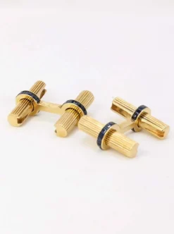 CARTIER - Boutons de manchette or saphirs calibrés