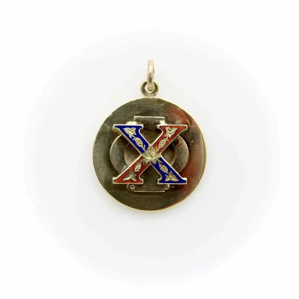 CARTIER - Pendentif médaillon vintage de la fraternité Chi Phi en or