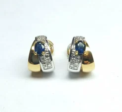 Carven - Boucles d'oreille or jaune, or blanc, diamants et saphirs