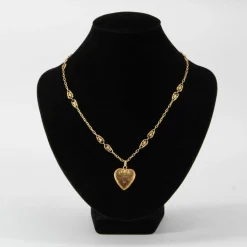 Chaine ancienne en or et son médaillon cœur