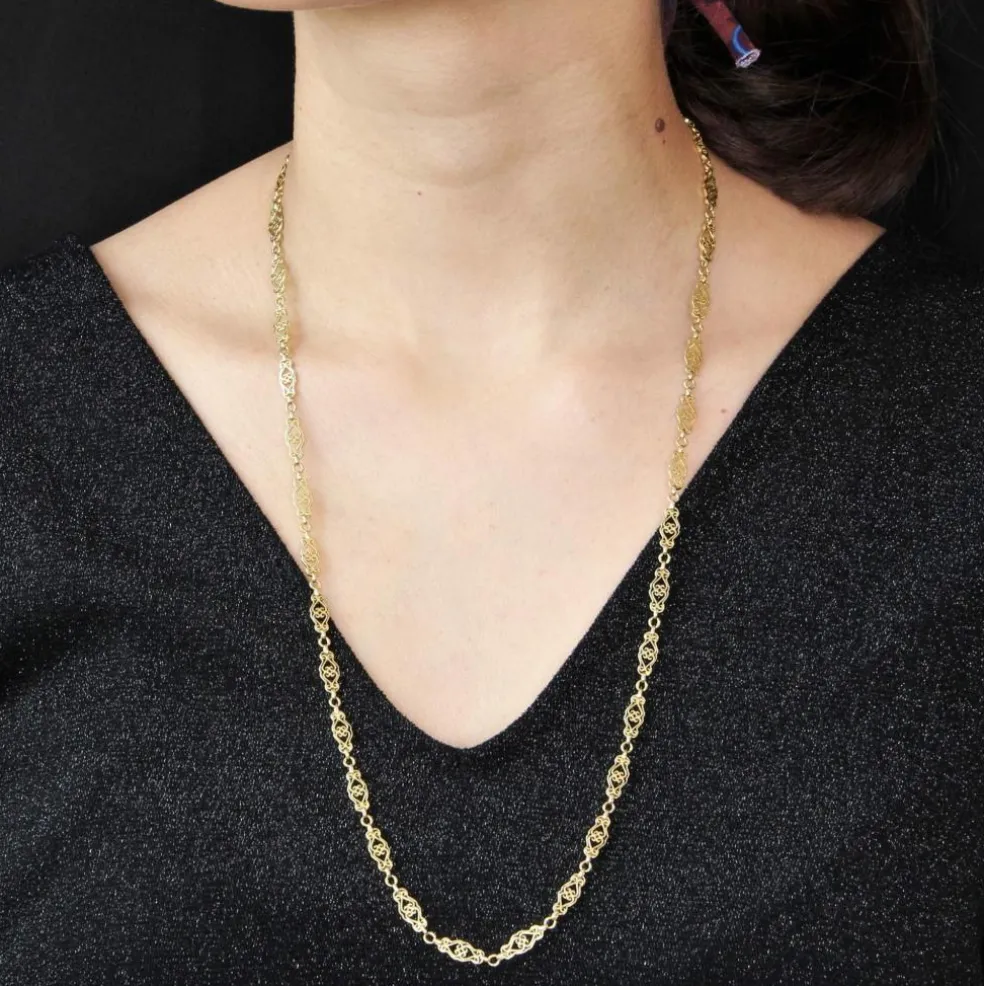Chaine ancienne en or maille ajourée