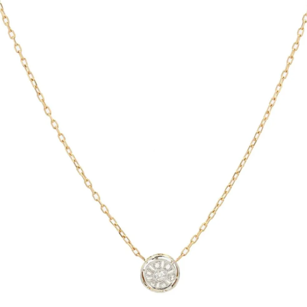 Chaine ancienne et son motif rond en diamants