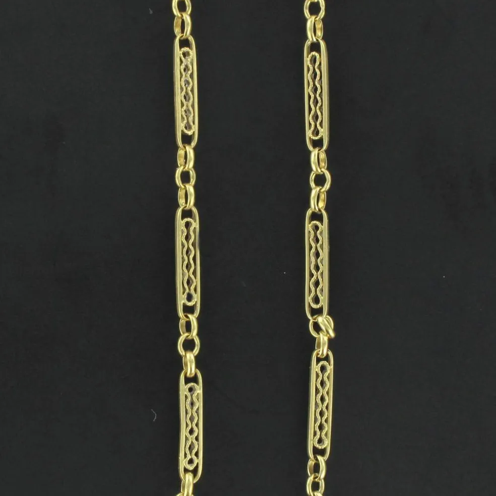 Chaine ancienne or jaune maille filigranée
