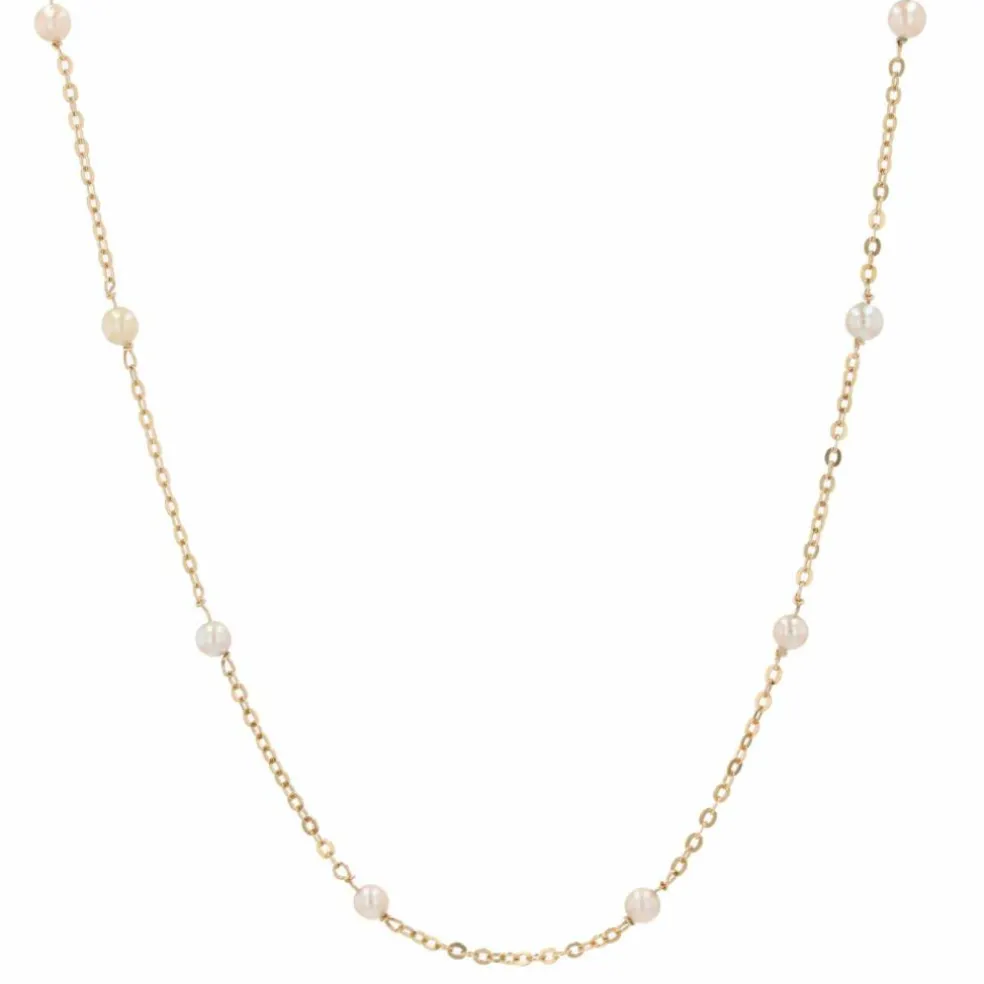 Chaine en or jaune et ses perles de culture