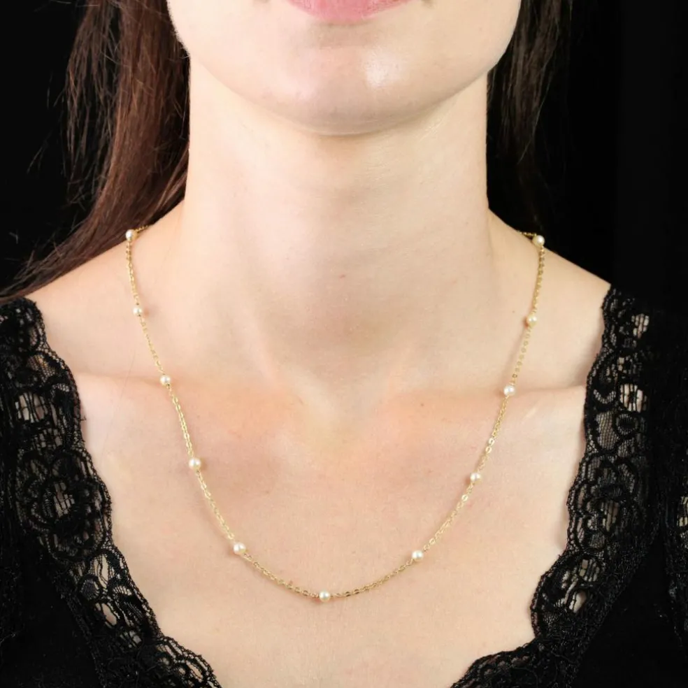 Chaine en or jaune et ses perles de culture