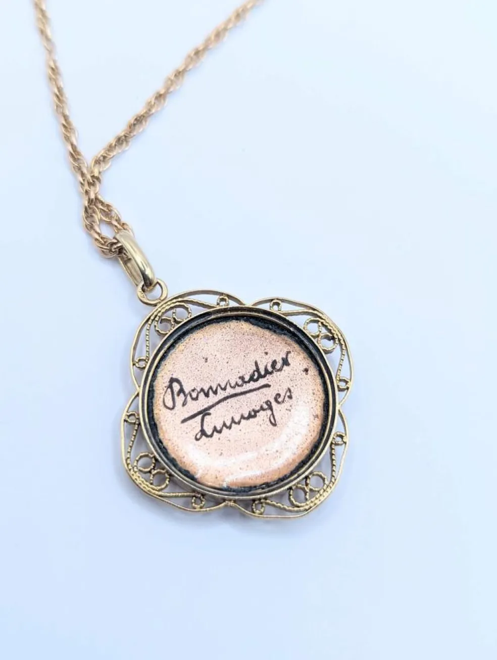 Chaîne et médaille émaillée, années 30