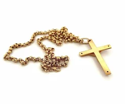 Chaîne et pendentif croix, or jaune et diamants