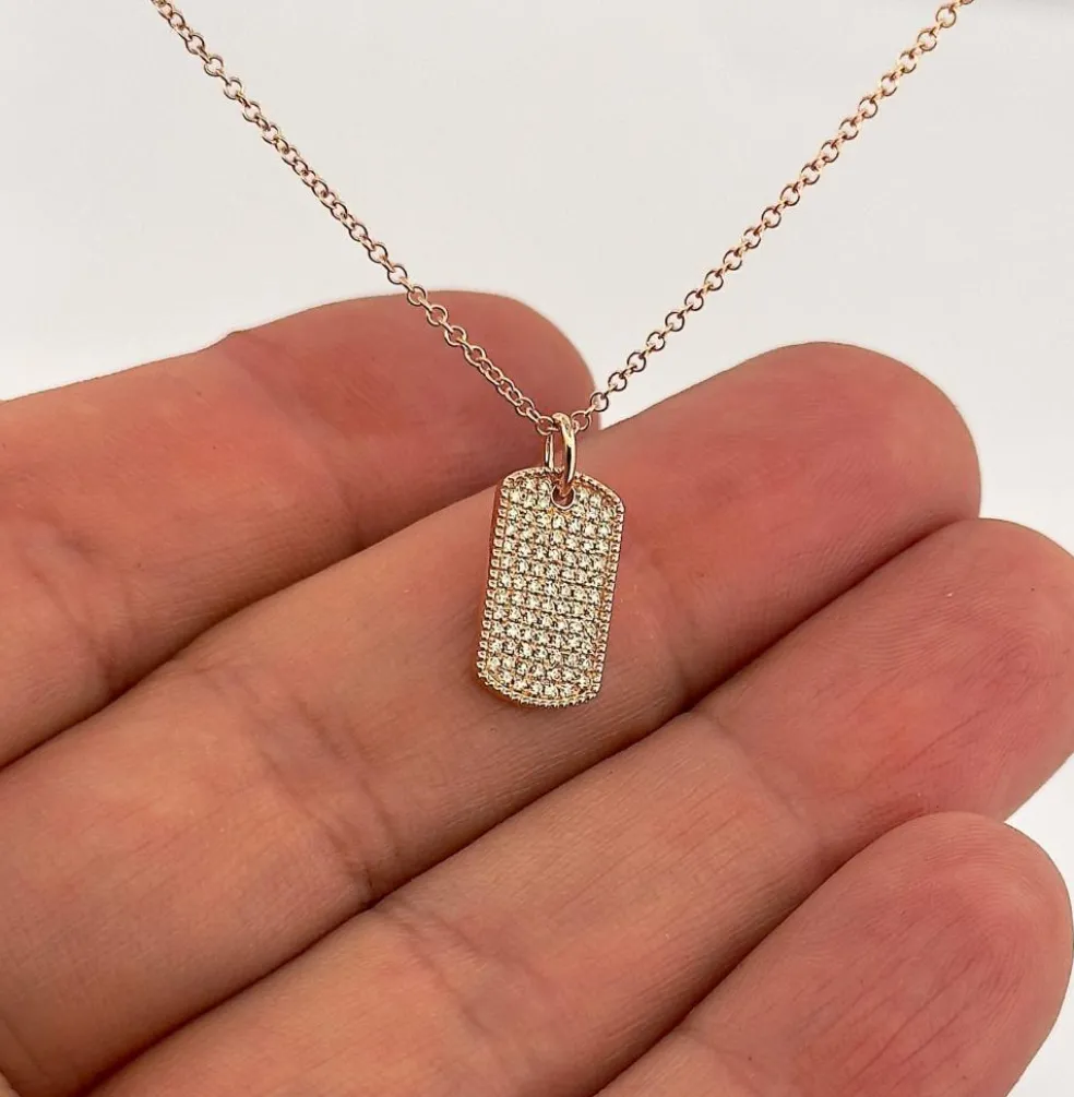 Chaîne et pendentif plaque GI or rose et diamants