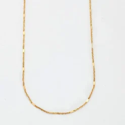 Chaîne fine maille fantaisie or jaune