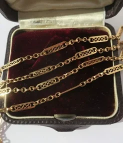 Chaîne giletière collier ancien