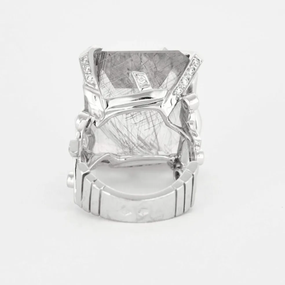 CHANEL - Cristaux glacés - Bague or gris, diamants, quartz