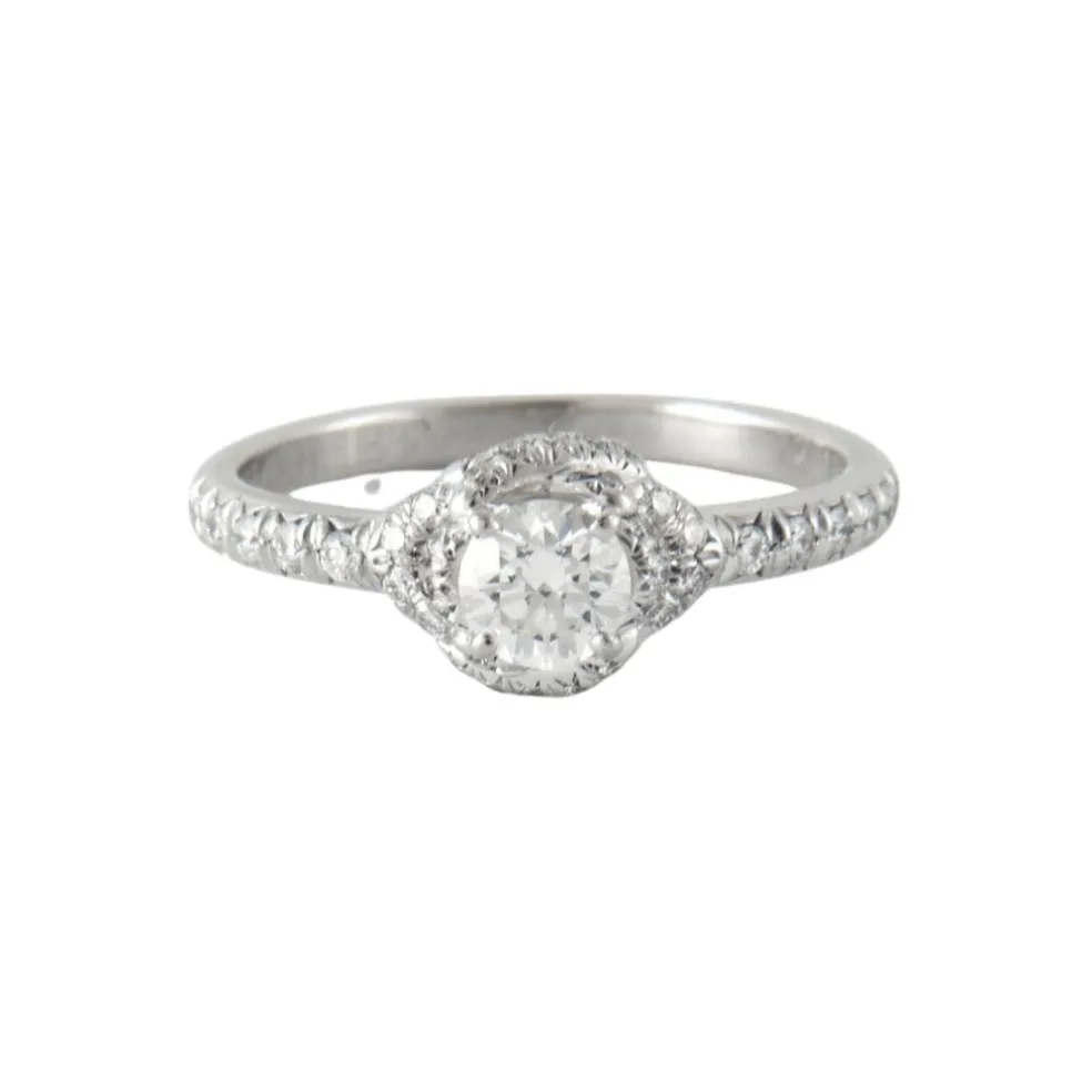 CHAUMET Bague "Lien croisés"