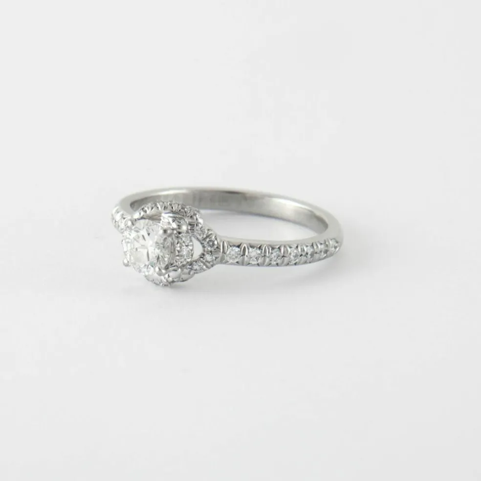 CHAUMET Bague "Lien croisés"