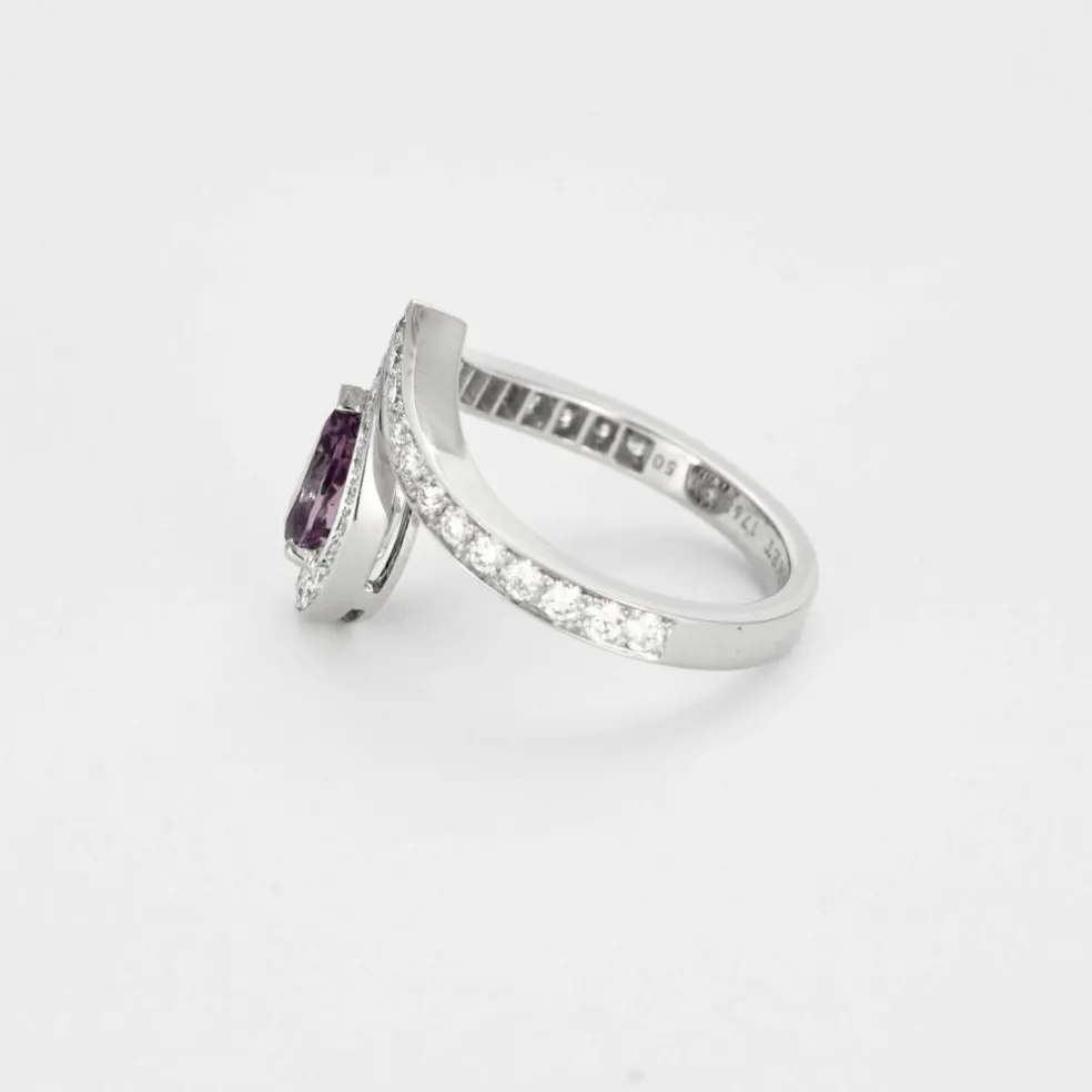 CHAUMET - JOSEPHINE AIGRETTE - Bague en or blanc, améthyste et diamants
