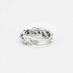 CHAUMET -Bague en or gris avec diamants