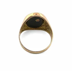 Chevalière en or jaune onyx et diamant
