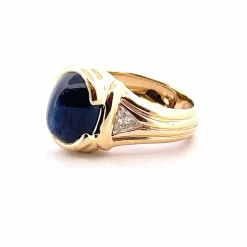 Chevalière homme en or jaune 18 carats saphir et diamants