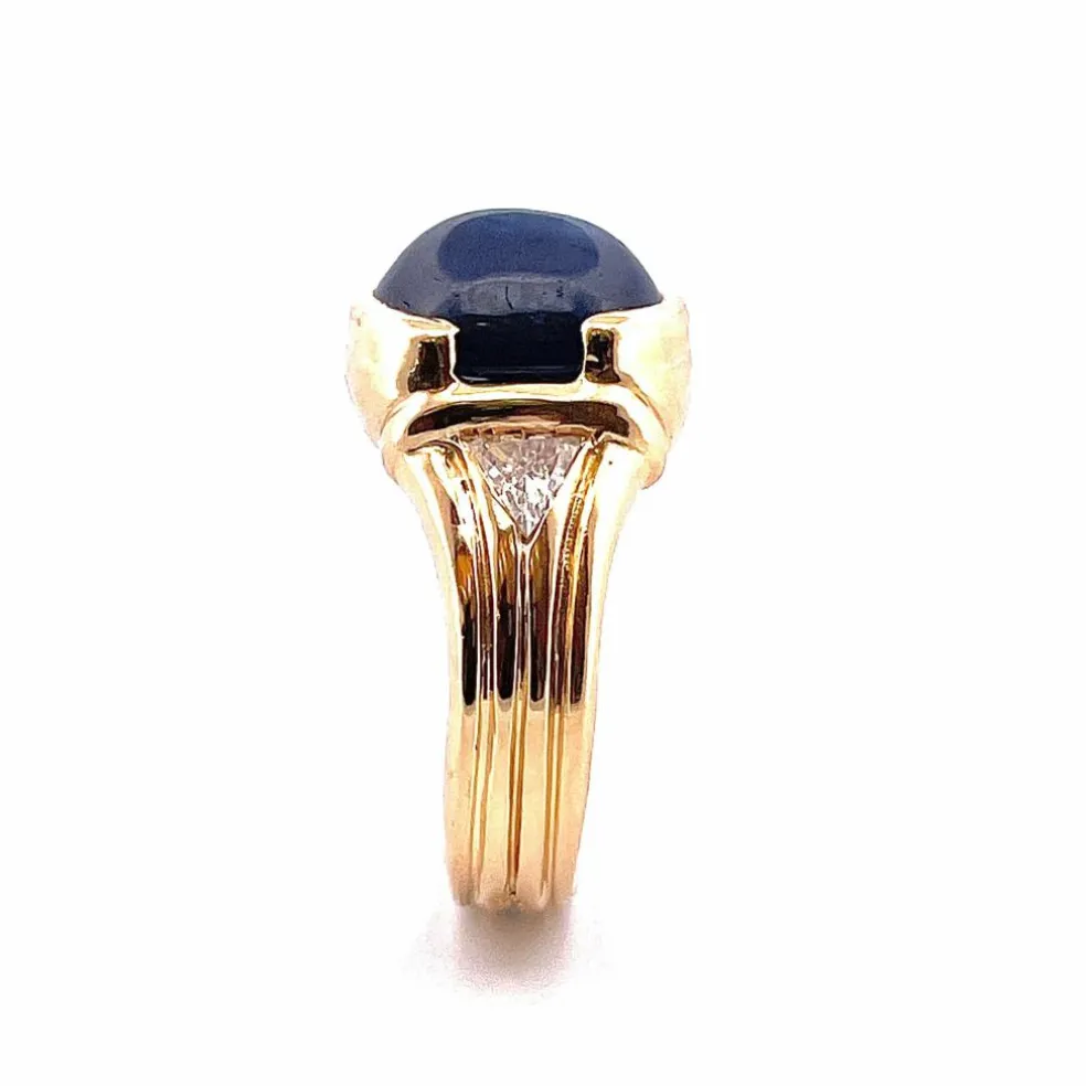 Chevalière homme en or jaune 18 carats saphir et diamants