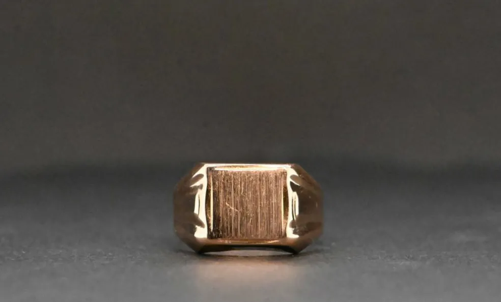 Chevalière In 18 Carat Gold