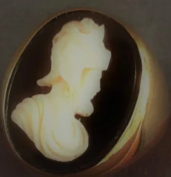 Chevalière Or jaune Camée Agate