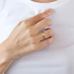 Chevalière or jaune Diamant