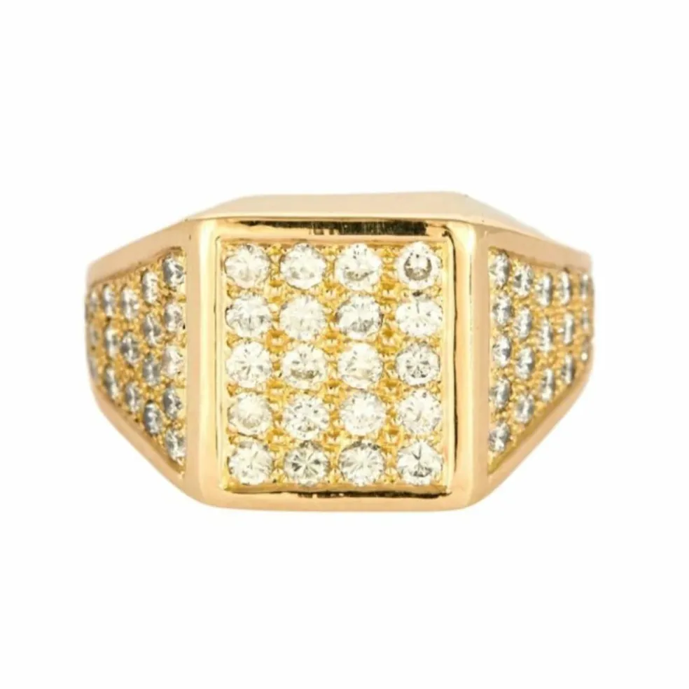 Chevalière or jaune et diamants