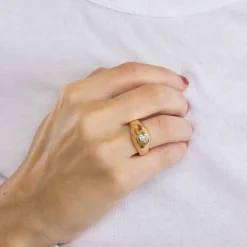 Chevalière or jaune et diamant