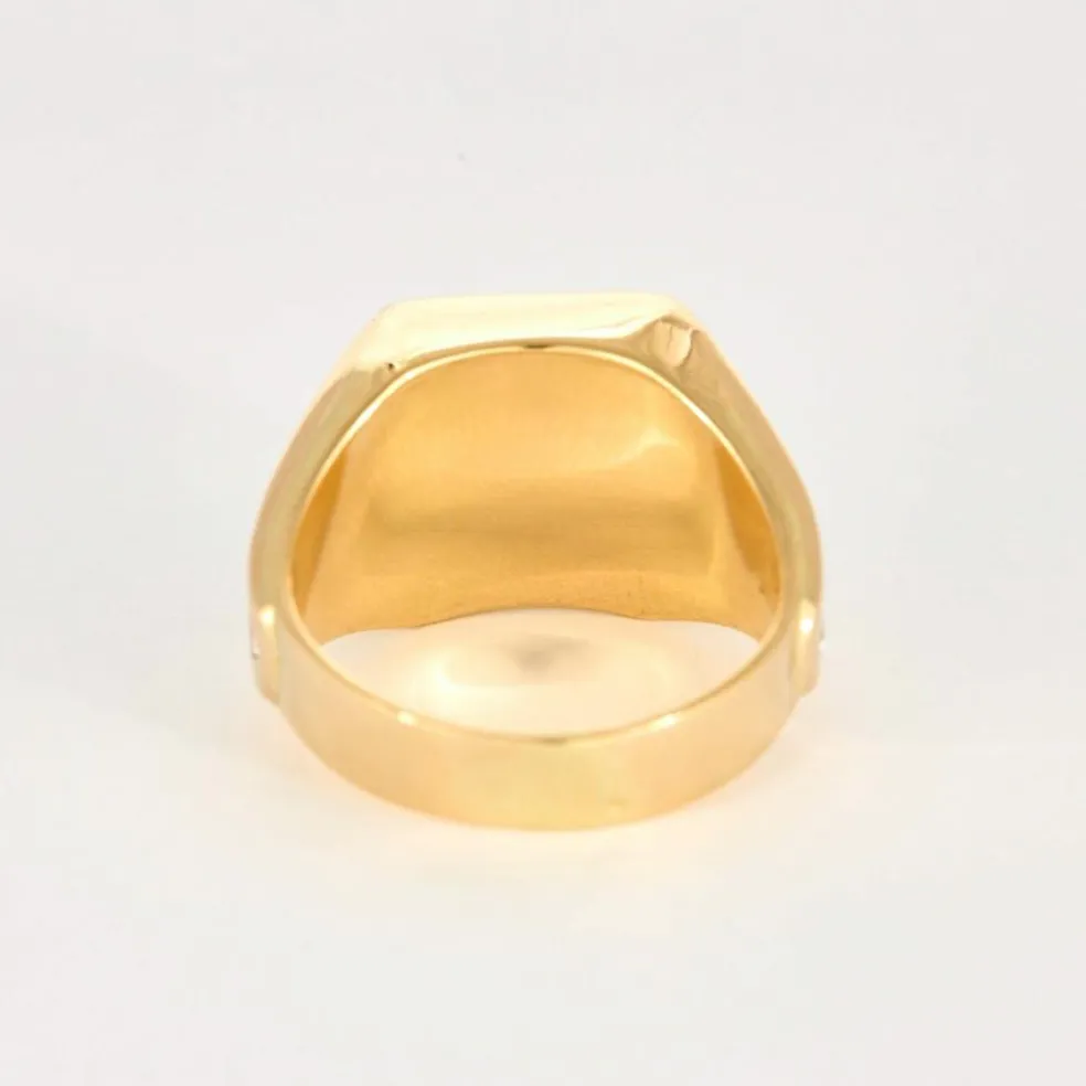 Chevalière or jaune et diamants