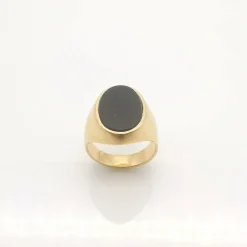 Chevalière Or jaune et Onyx