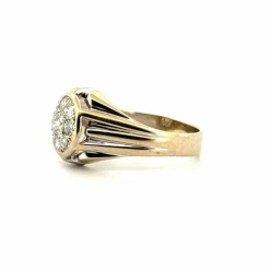 Chevalière ors jaune et blanc, diamants