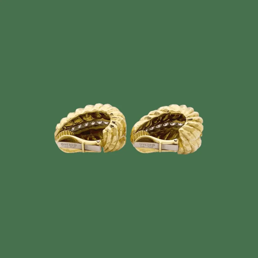 Clips vintage David Webb, platine, or jaune, diamants.