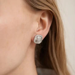 Clous d'oreilles Carrés Diamants