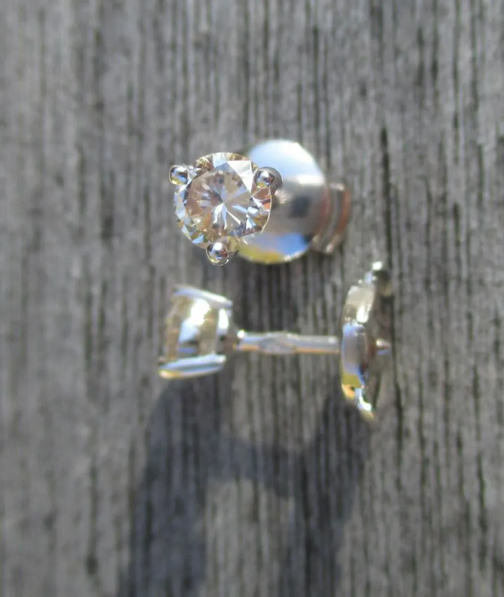 Clous d’oreilles diamants 0,50 ct or blanc