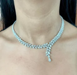 Cocktail rivière diamant collier diamants poires