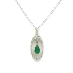 Collier - Or blanc Platine Diamants Emeraude