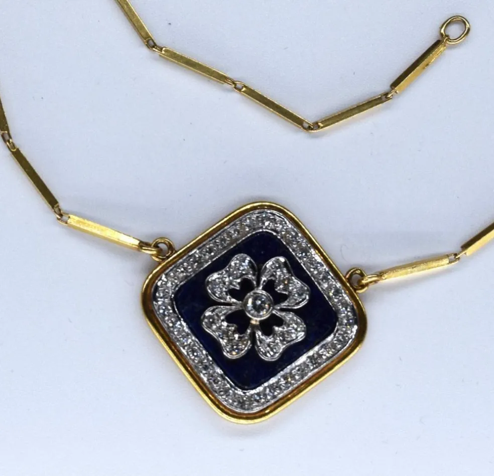Collier à pendentifs en diamant