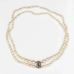 Collier ancien double rang de perles de culture