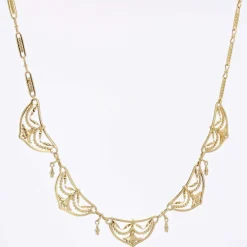 Collier ancien draperie en or
