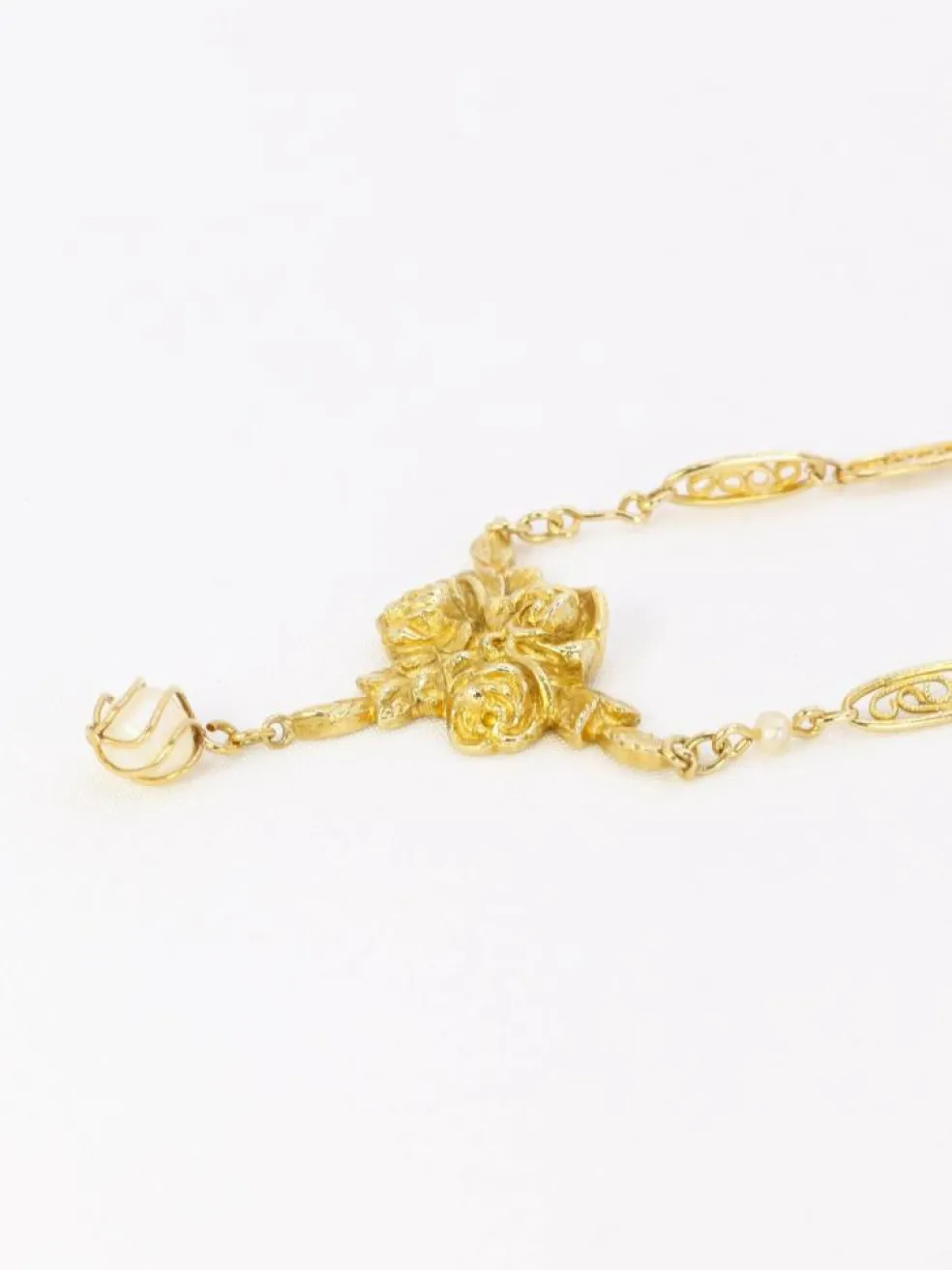Collier Art Nouveau maille filigrane or jaune perles fines