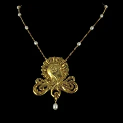 Collier Art nouveau motif femme et Perles