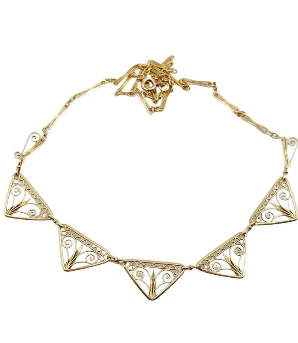 Collier Art Nouveau or jaune, motifs filigranés finement travaillés (circa 1910)