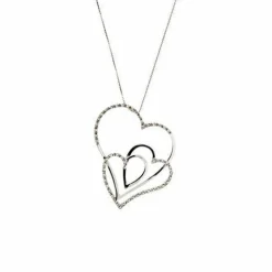 Collier avec coeurs et diamants