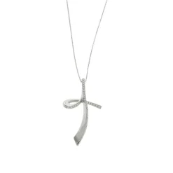 Collier avec croix et diamants
