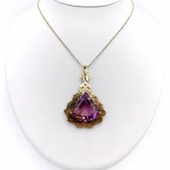 Collier avec pendentif en améthyste moderniste du milieu du siècle en or 14 carats