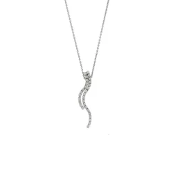 Collier avec pendentif et diamants