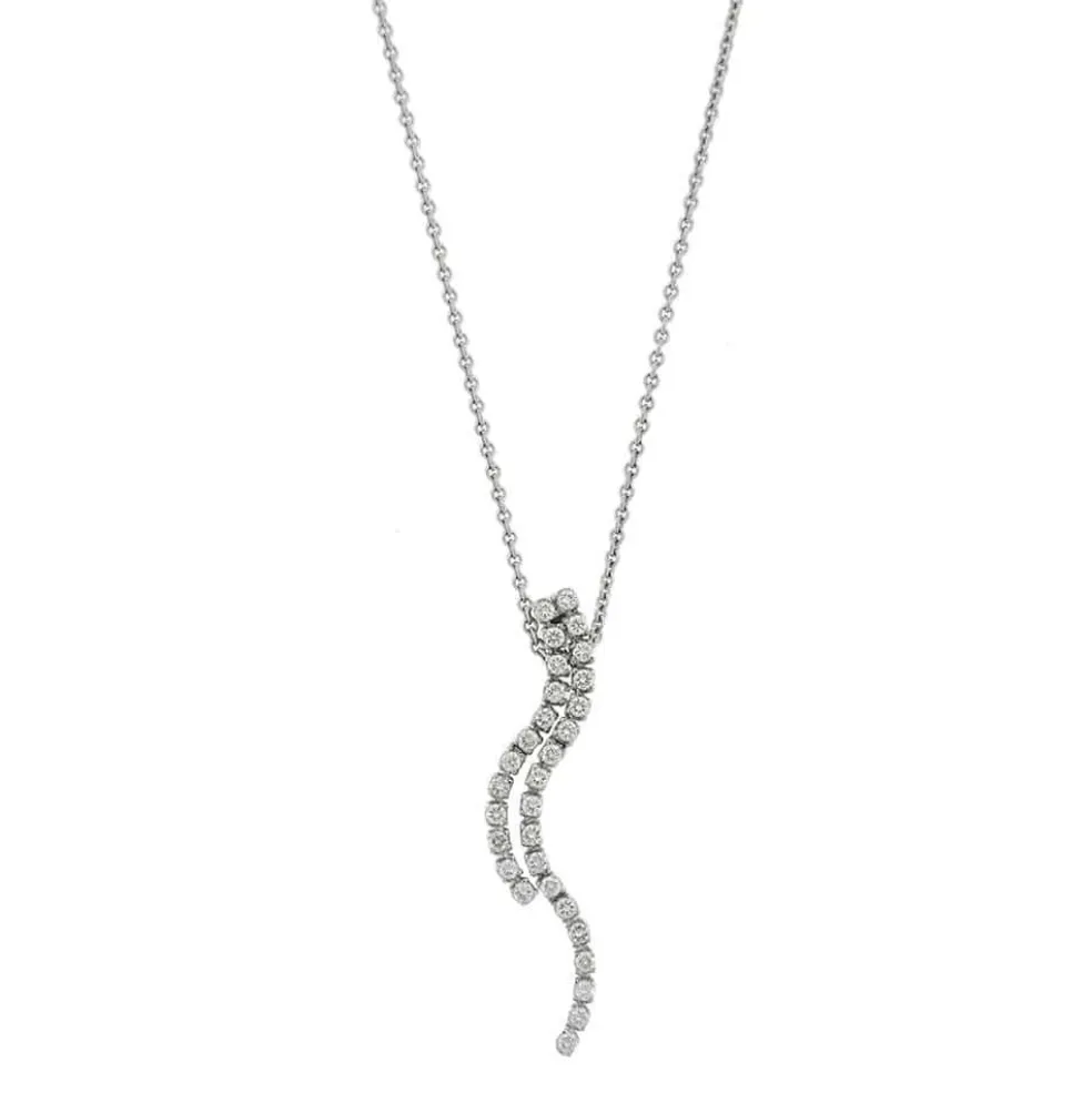Collier avec pendentif et diamants