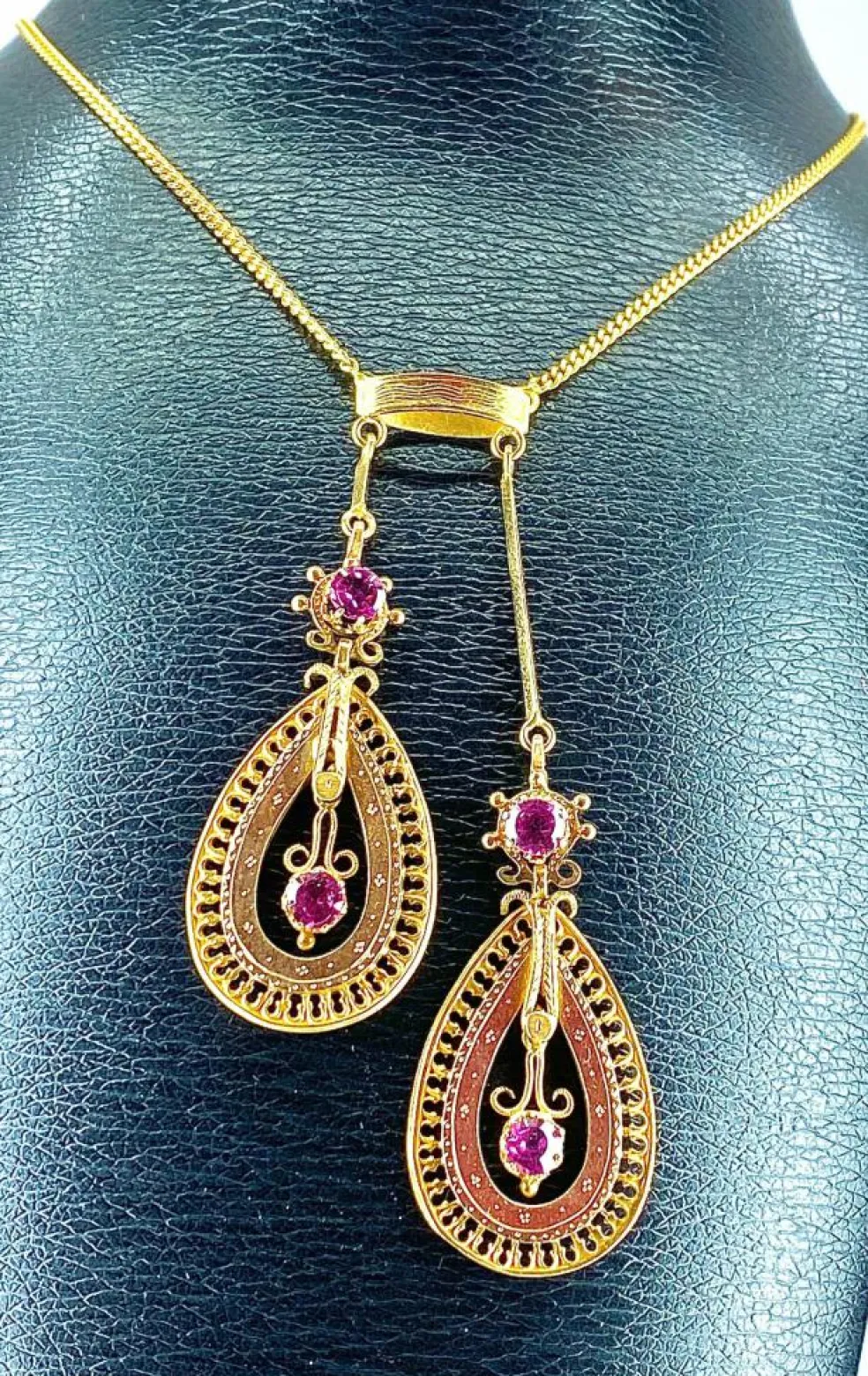 Collier bayadère grenats Epoque fin 19ème